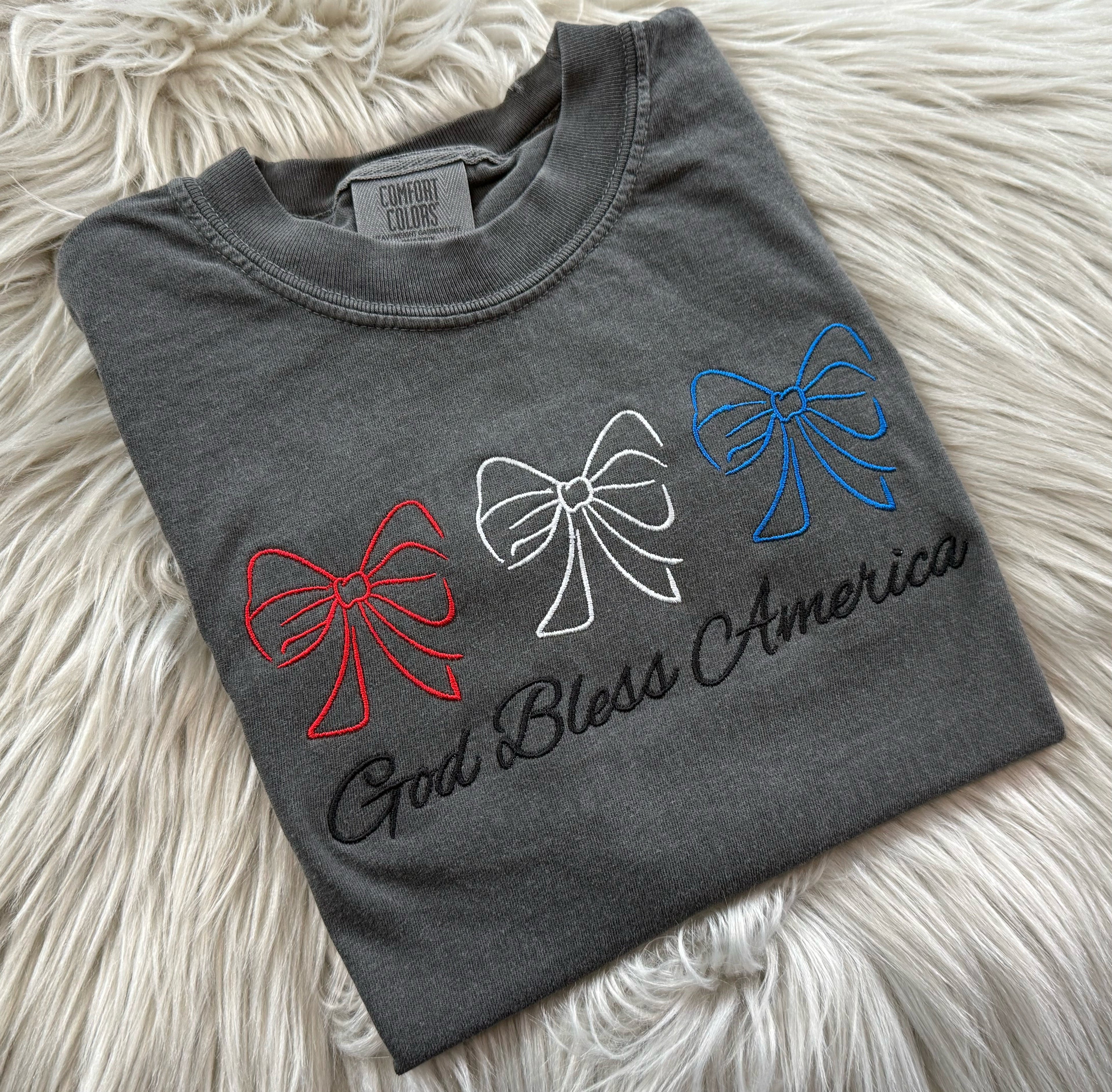 Bows God Bless America  -WS